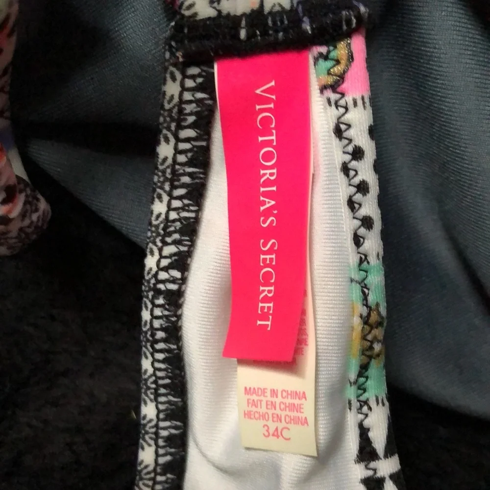 Victoria’s Secret 34C Swim Bikini‎ Top